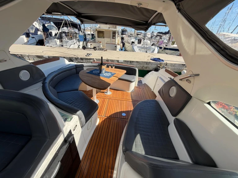 Noleggio barche Jeanneau Prestige 34 a Beaulieu-sur-Mer su Samboat