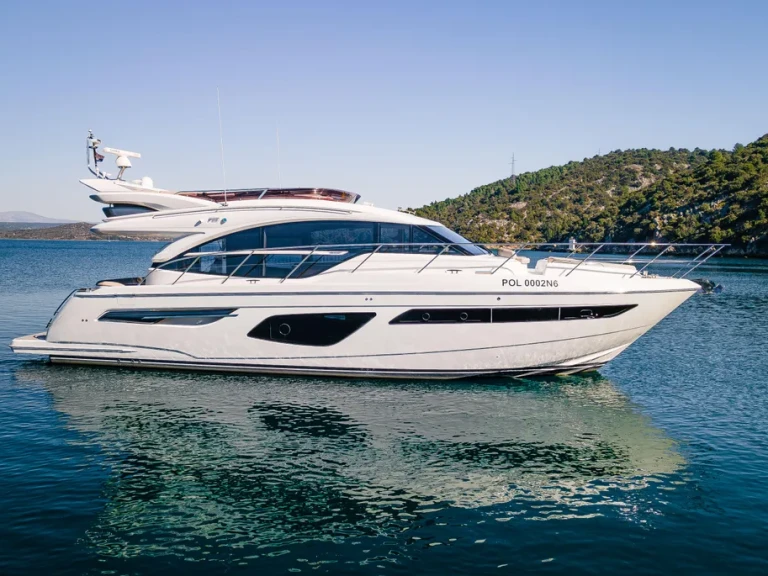 Noleggio a Cannes – Princess 55F su SamBoat
