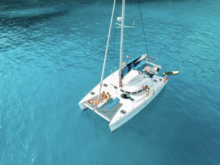 Noleggio Catamarano Lagoon con patente nautica