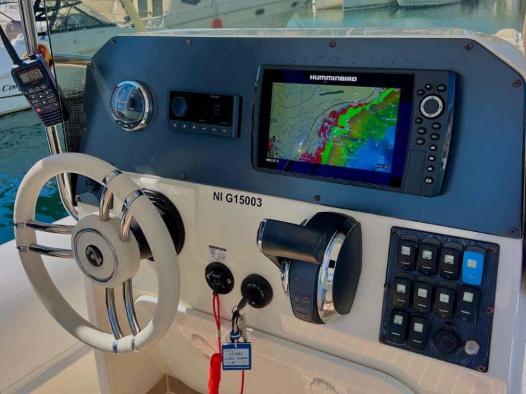 Noleggio Gommone a Nizza – Nuova Jolly NJ 700 XL