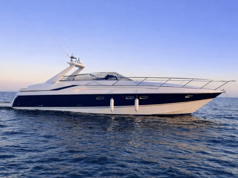 Sunseeker Mustique 42 da affittare a  Puerto Banús