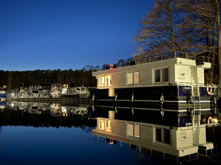 Noleggio barche Waren (Müritz) economico Yachtsuite