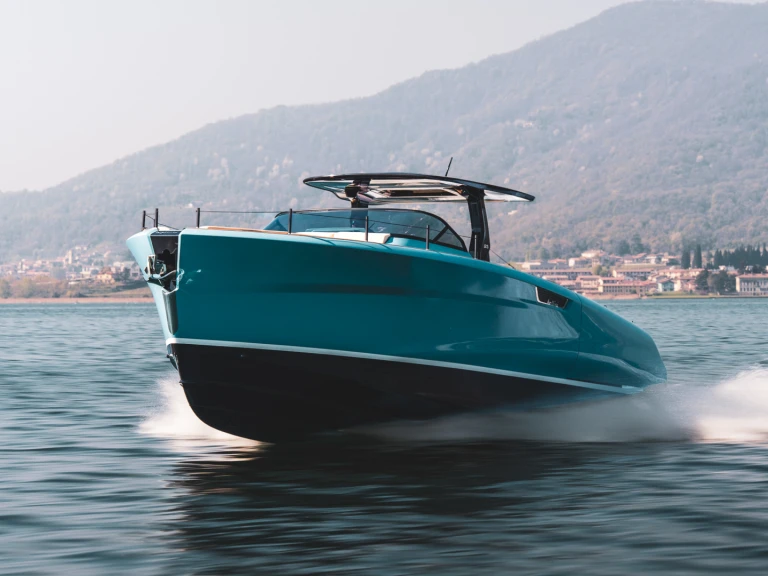 Noleggio Barca a motore a Palau – Bellini Yacht Astor 36