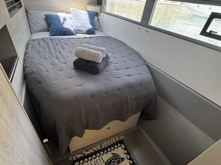 Noleggio Catamarano a Parálio Ástros – Leopard Leopard 45