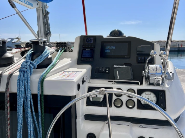 Noleggio barche Leopard Leopard 45 a Parálio Ástros su Samboat