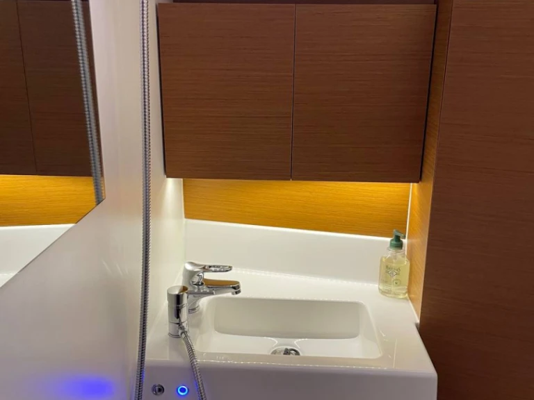 Jeanneau Sun Odyssey 380 da affittare a  Göcek