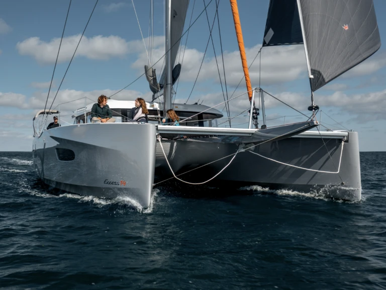 Noleggio a Tal-Pietà – Excess Excess 14 su SamBoat