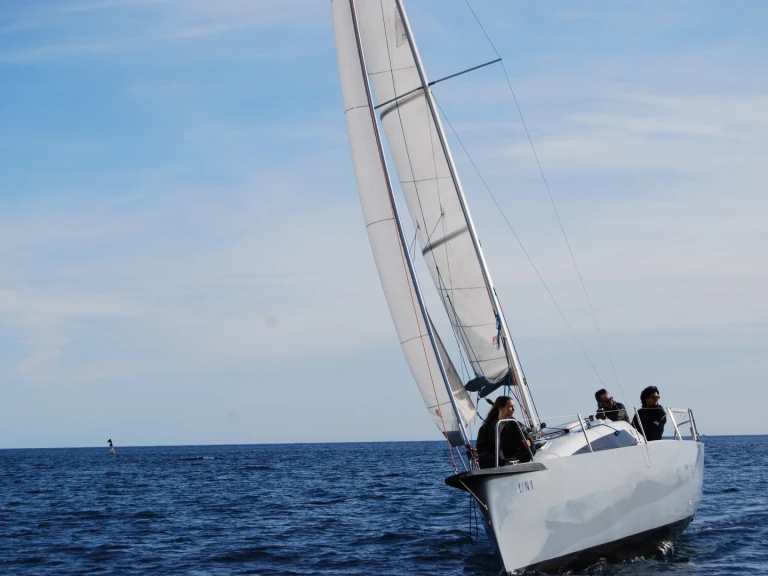 Noleggio a Rapallo – Viko 22s su SamBoat