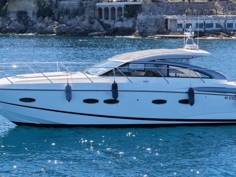 Noleggio barche Villeneuve-Loubet economico Princess V42