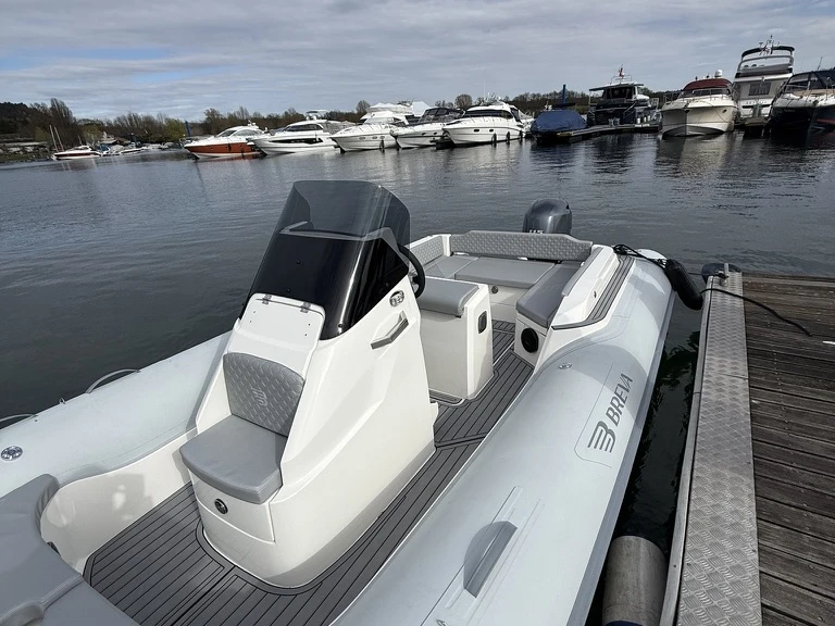 Gommone a noleggio a Sorrento al miglior prezzo