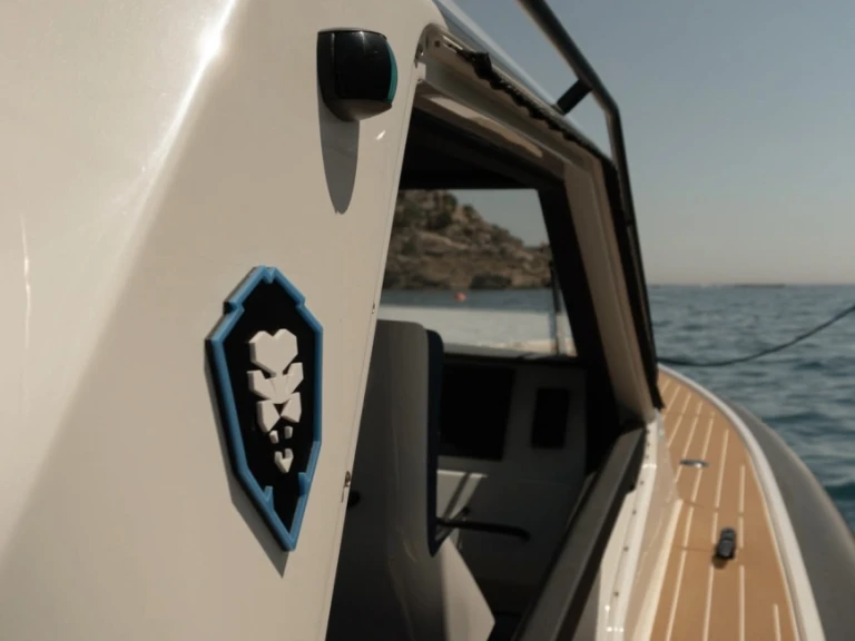 Noleggio a Ornós – Savage Boats Ronin 35 su SamBoat