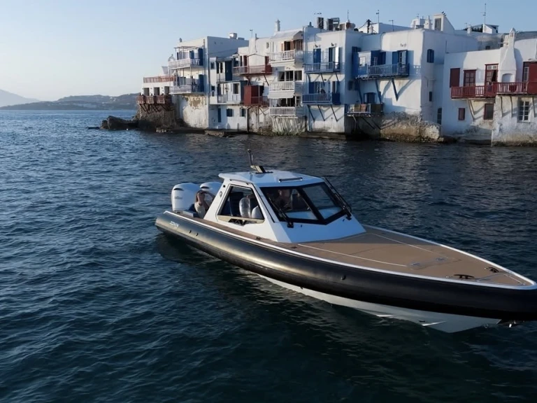 Gommone a noleggio a Ornós al miglior prezzo