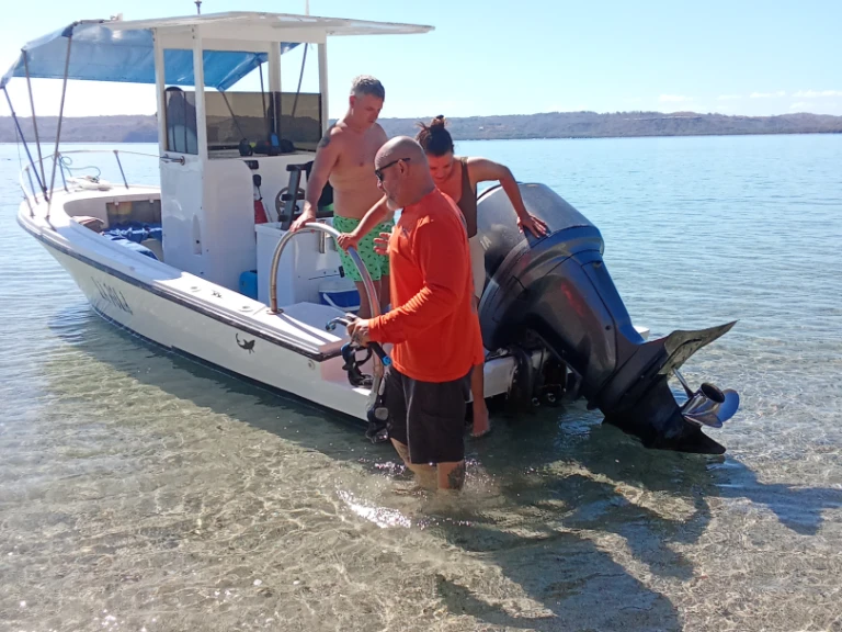 Noleggio Houseboat con o senza skipper Custom Made a Guanacaste