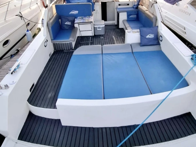 Noleggiare una Partenautica Elite 42 a Positano