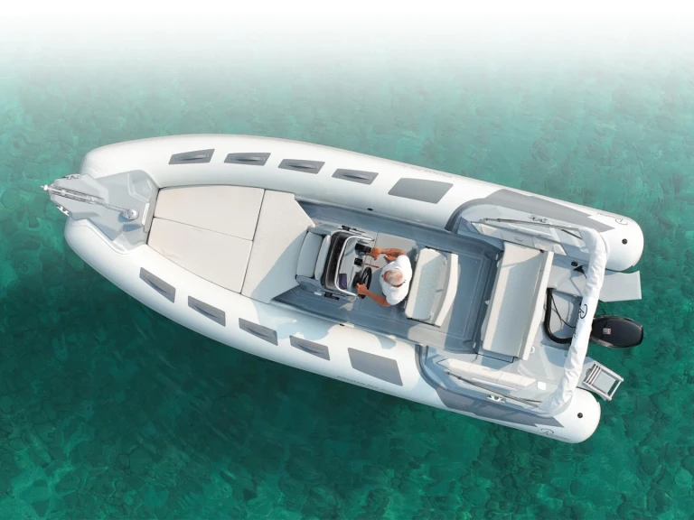 Noleggio barche Tropea economico Cayman 21 S