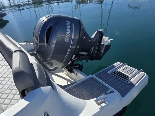 Noleggio Barca a motore con o senza skipper Grand Boats a Alicante