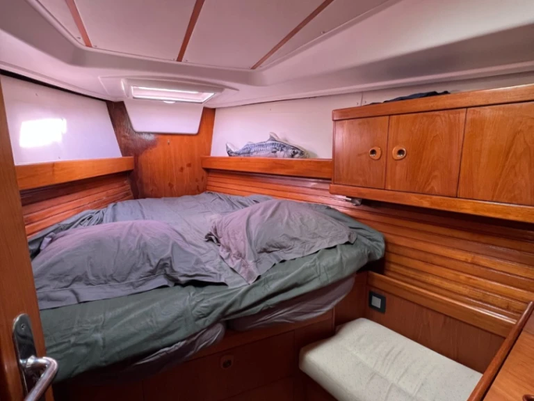 Noleggiare una Wauquiez Centurion 40 S a Toulon Port