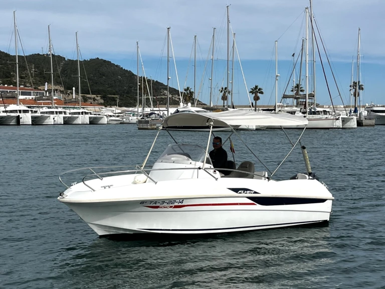 Noleggio a Sitges – Zodiac Medline 2  su SamBoat