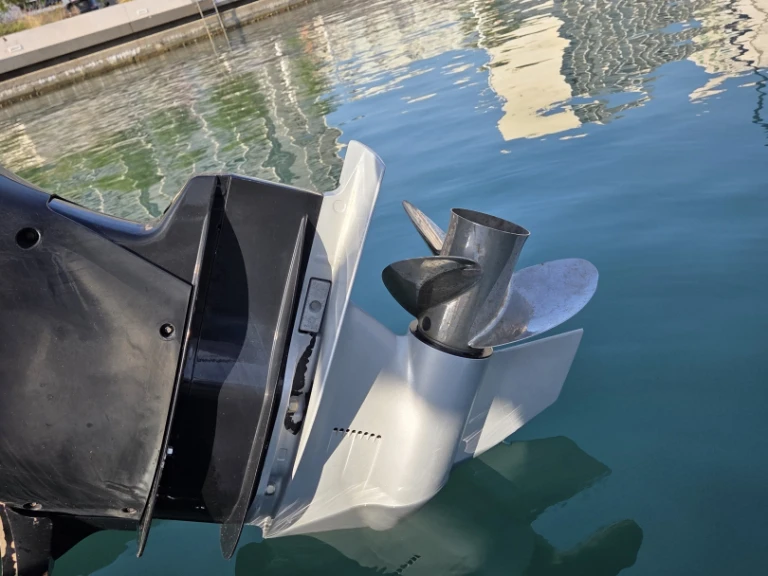 Noleggio Barca a motore a Toulon – Bénéteau Flyer 8