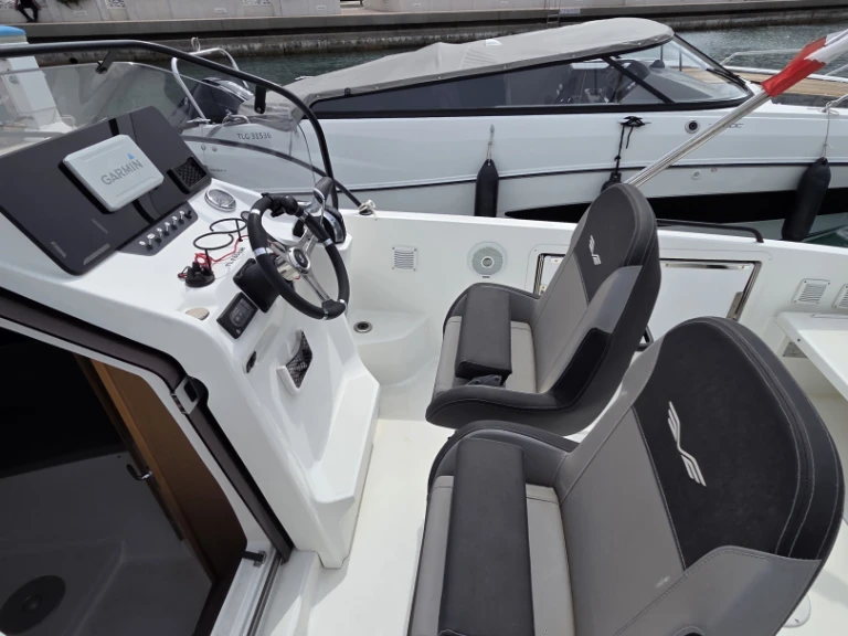 Noleggio barche Bénéteau Flyer 8 a Toulon su Samboat