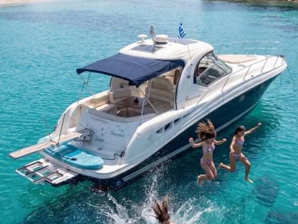 Noleggio Barca a motore Sea Ray con patente nautica