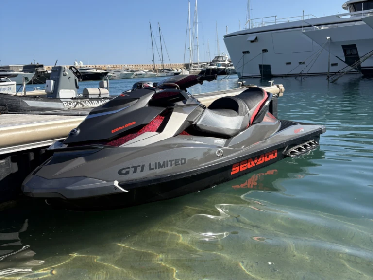 Sea-Doo GTI limited 155 da affittare a  Antibes