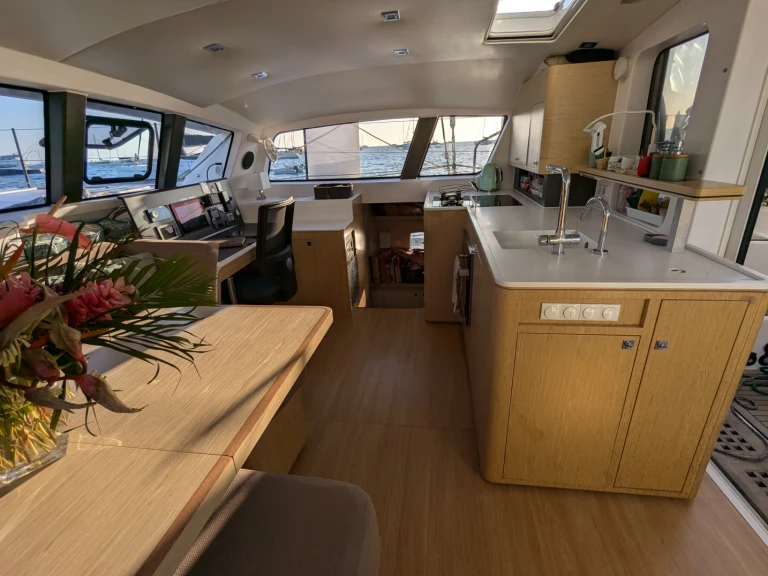 Noleggio Catamarano con o senza skipper Outremer a Carnon-Plage