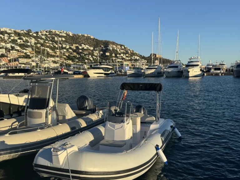 Capelli F130LA da affittare a  Roses