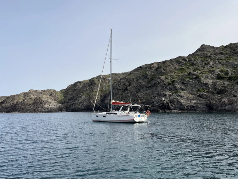 Noleggio Barca a vela a l'Escala – Bénéteau Oceanis 38.1