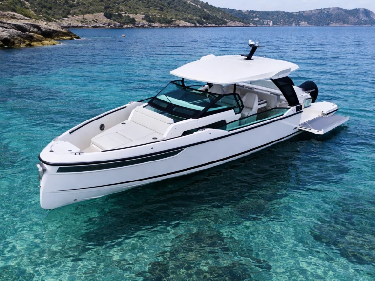 Noleggio Barca a motore Saxdor con patente nautica