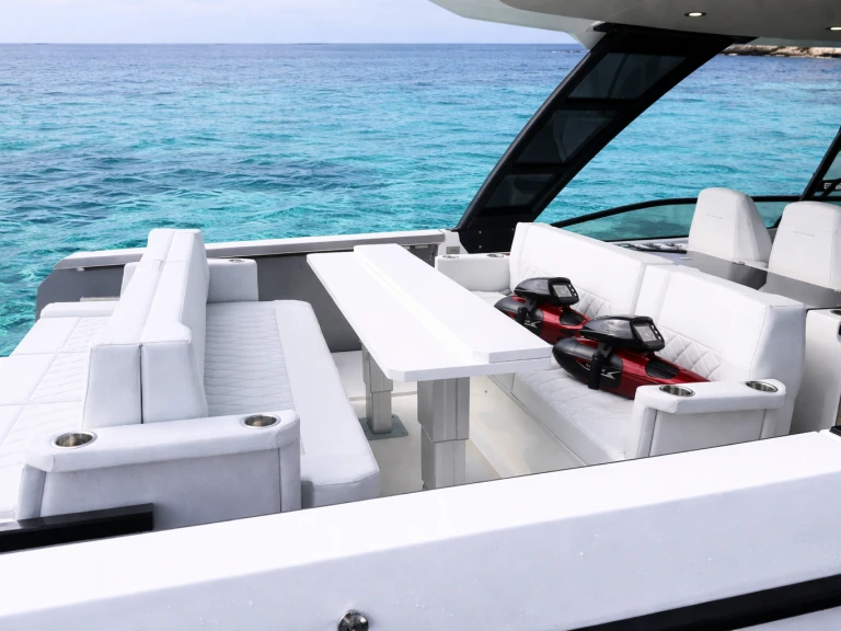 Noleggio a Sant Antoni de Portmany – Saxdor Saxdor 320 GTO su SamBoat