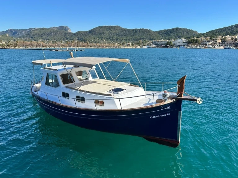 Noleggio Barca a motore con o senza skipper C.NAV.MALL a Palma de Maiorca