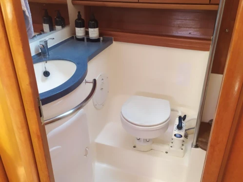 Noleggio Barca a vela a Carrara – Bavaria Bavaria 46 Cruiser