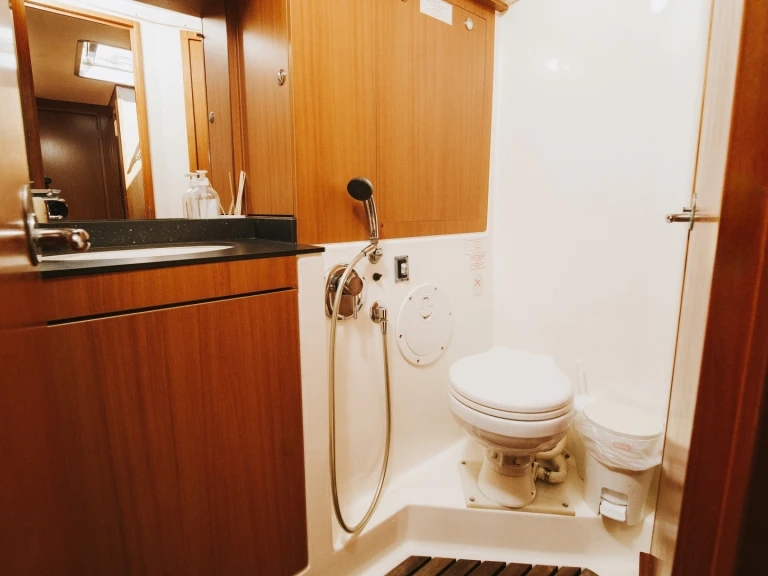 Noleggio a Adeje – Bavaria Cruiser 55 su SamBoat