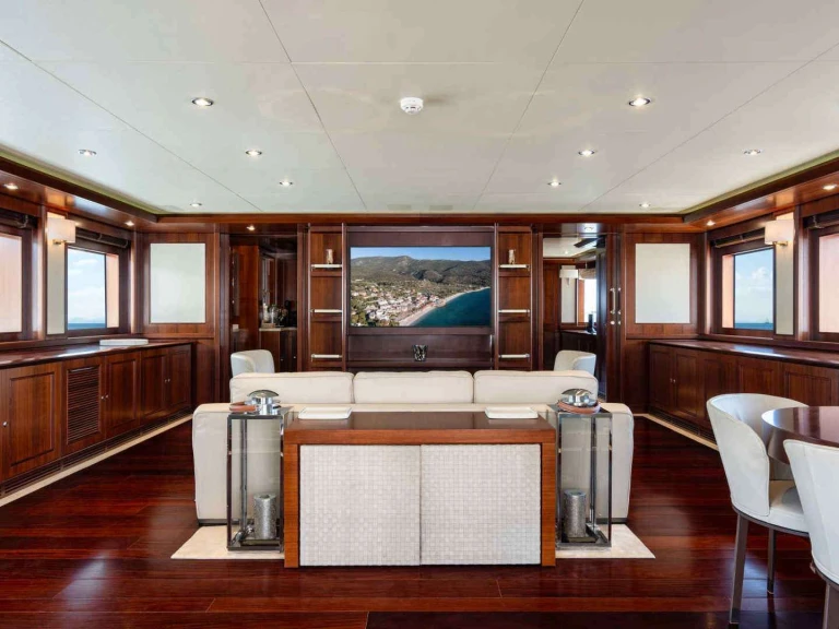 Noleggio barche CRN Ancona PALATIAL a Atene su Samboat