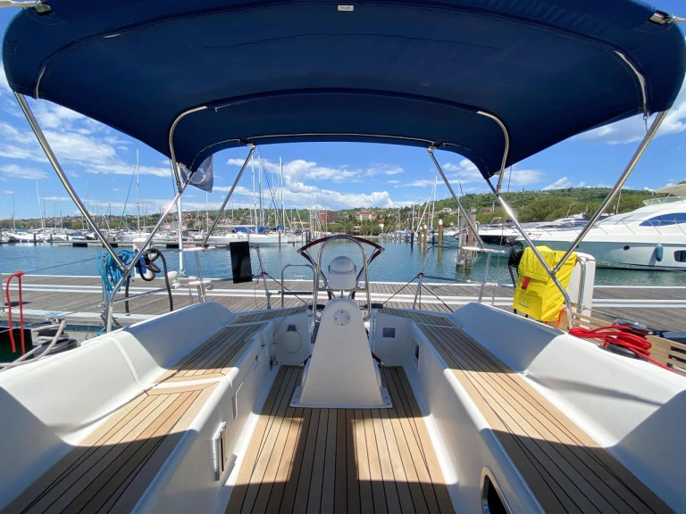 Noleggiare una Dufour Dufour 325 Grand Large a Portorose