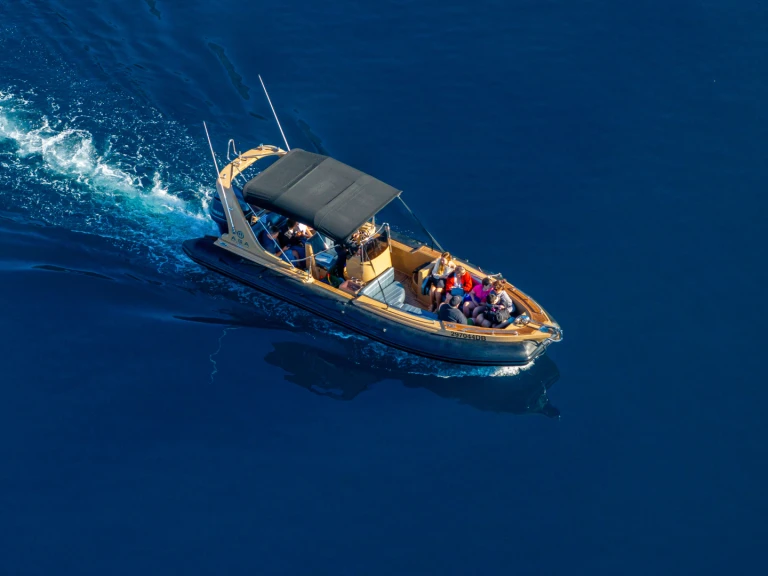 Gommone a noleggio a Marina Frapa Dubrovnik al miglior prezzo