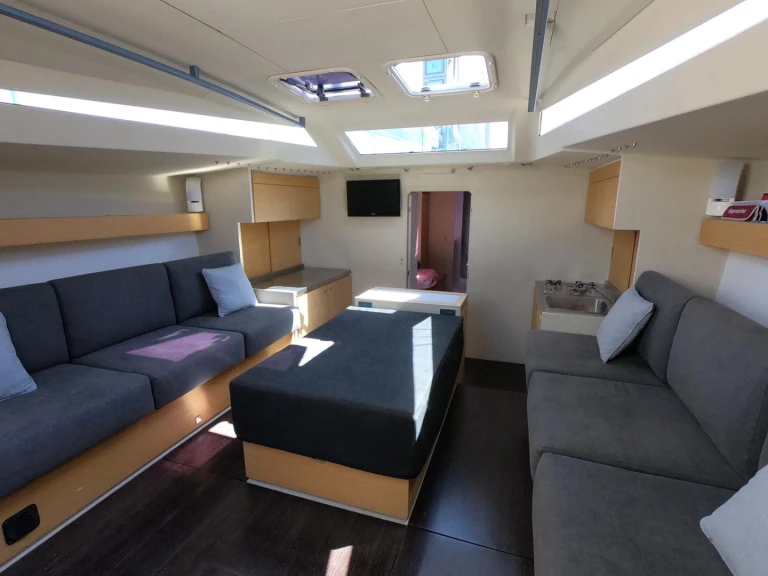 Noleggio Barca a vela con o senza skipper Vismara a La Spezia