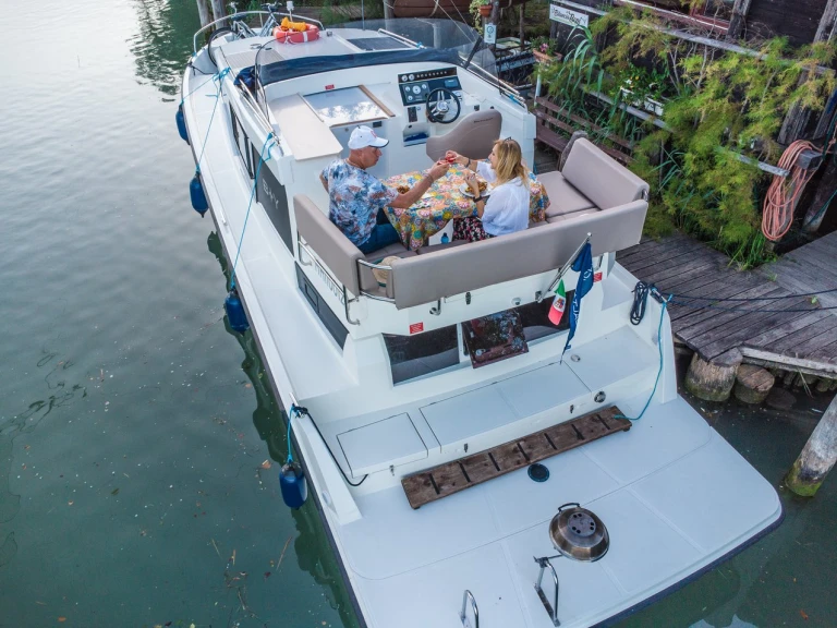 Noleggio barche Balt-Yacht Balt 37 Grand a Casale sul Sile su Samboat