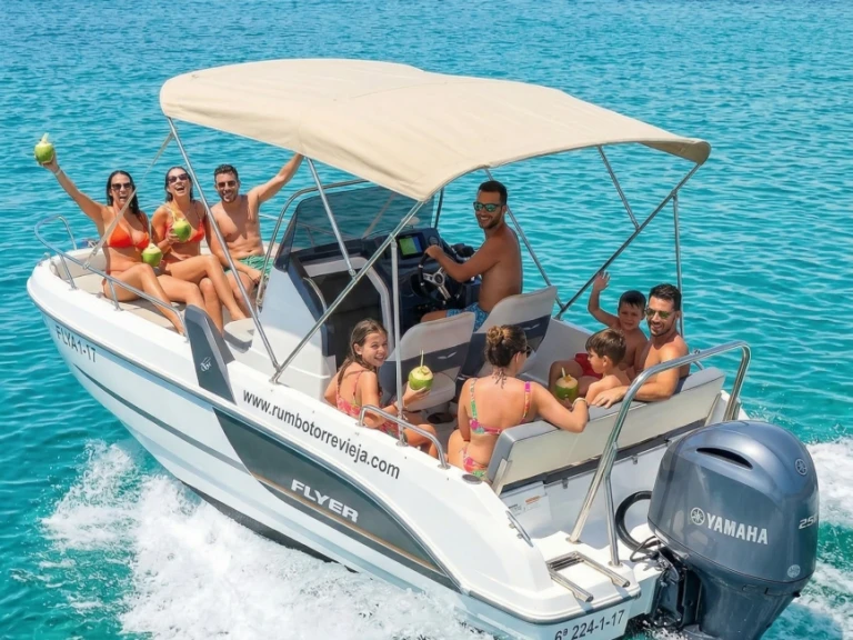 Noleggio barche Torrevieja economico Invictus 190 FX