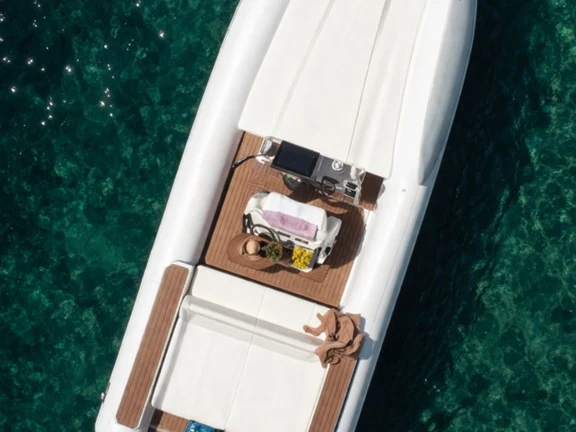 Noleggio barche Italiamarine Salina 33 a Napoli su Samboat