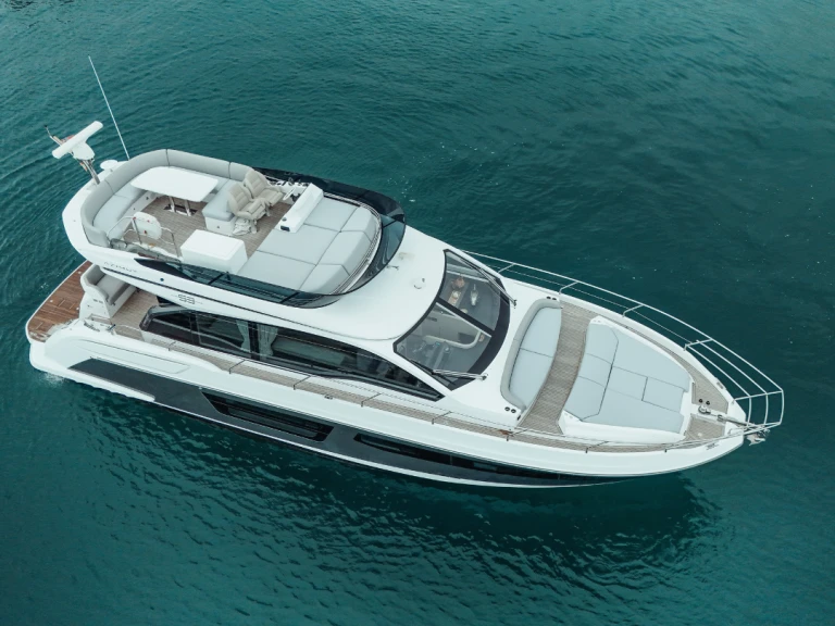 Noleggio barche Azimut Azimut 53 Fly a Palma de Maiorca su Samboat