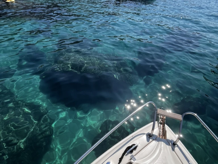 Eolo Eolo 650 Day L da affittare a  Qawra