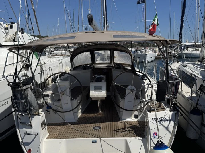 Noleggiare una Bavaria Cruiser 37 a Punta Ala