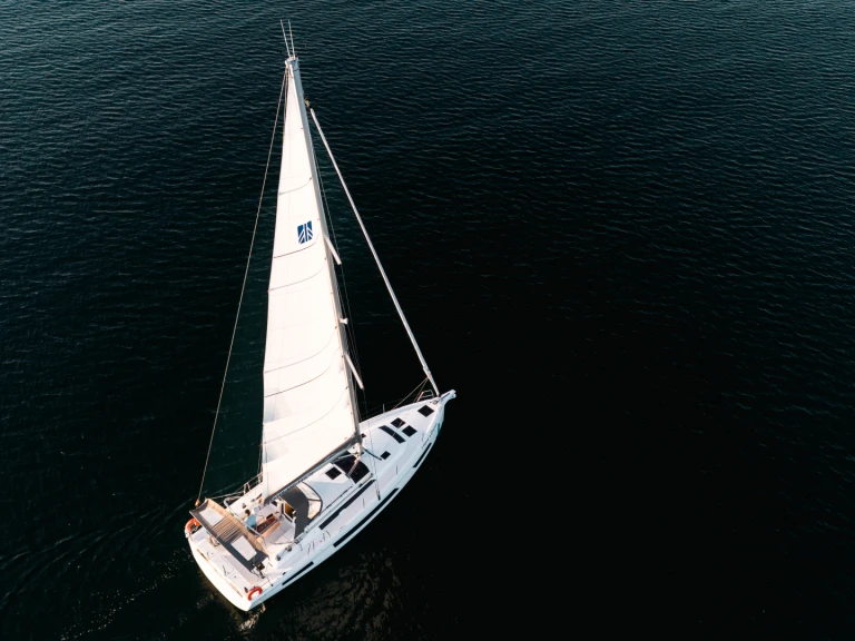 Dufour Dufour 44 da affittare a  Rostock