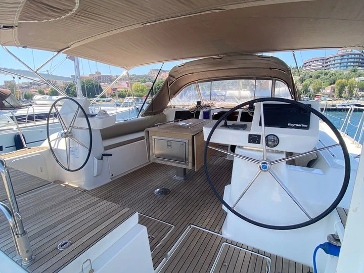 Noleggio Barca a vela a Milazzo – Dufour Dufour 520 Grand Large