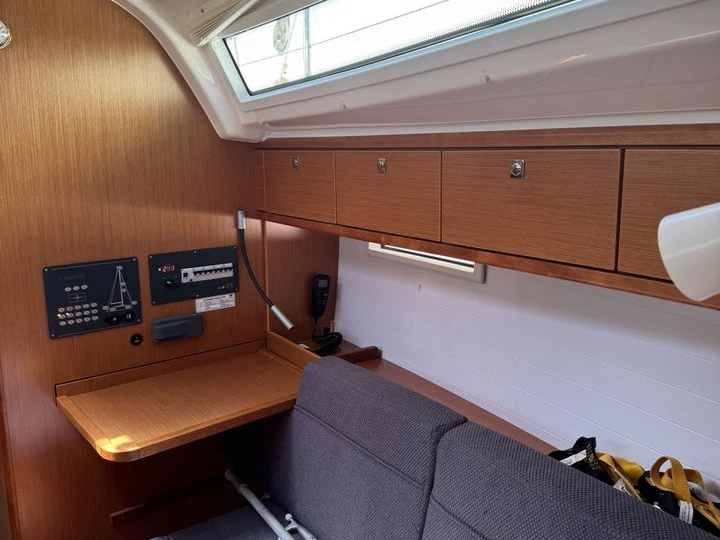 Noleggio Barca a vela a Punta Ala – Bavaria Cruiser 37