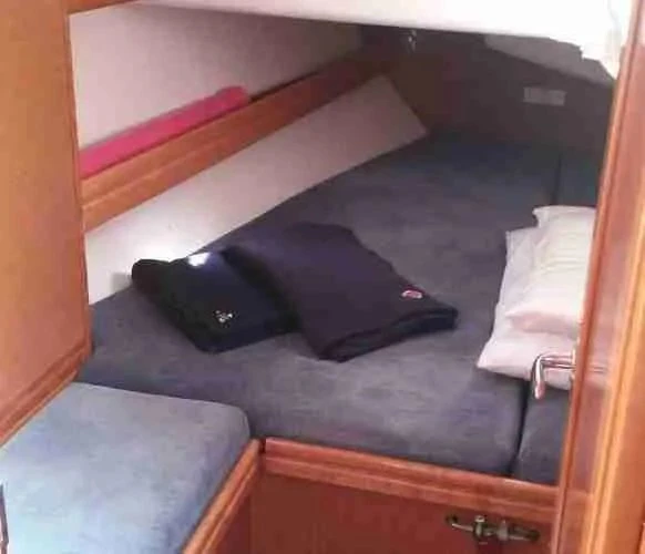 Noleggio a Rodi Garganico – Bavaria Cruiser 40 su SamBoat