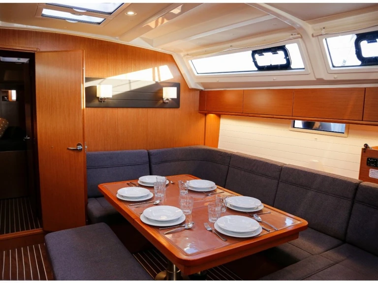 Noleggio Barca a vela a Portisco – Bavaria Cruiser 46