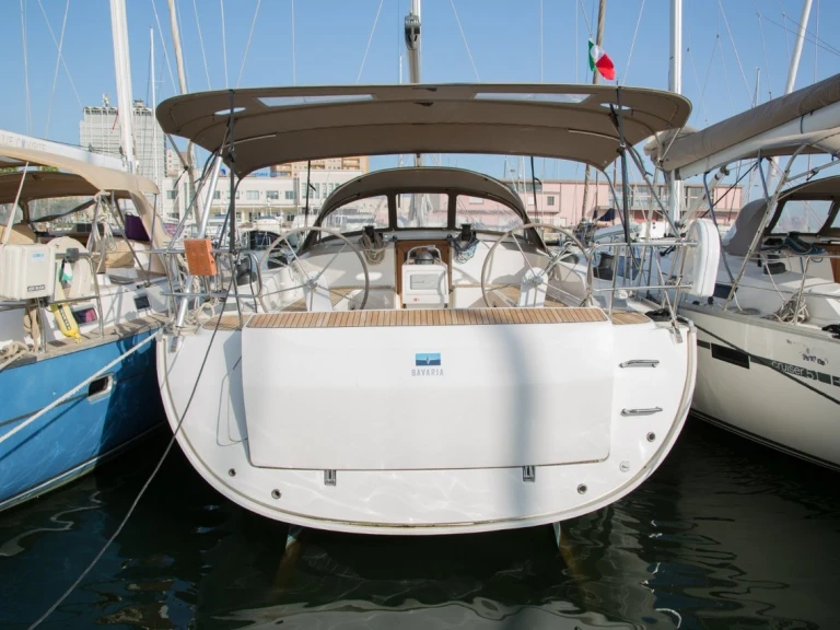 Noleggio a Portisco – Bavaria Cruiser 51 su SamBoat